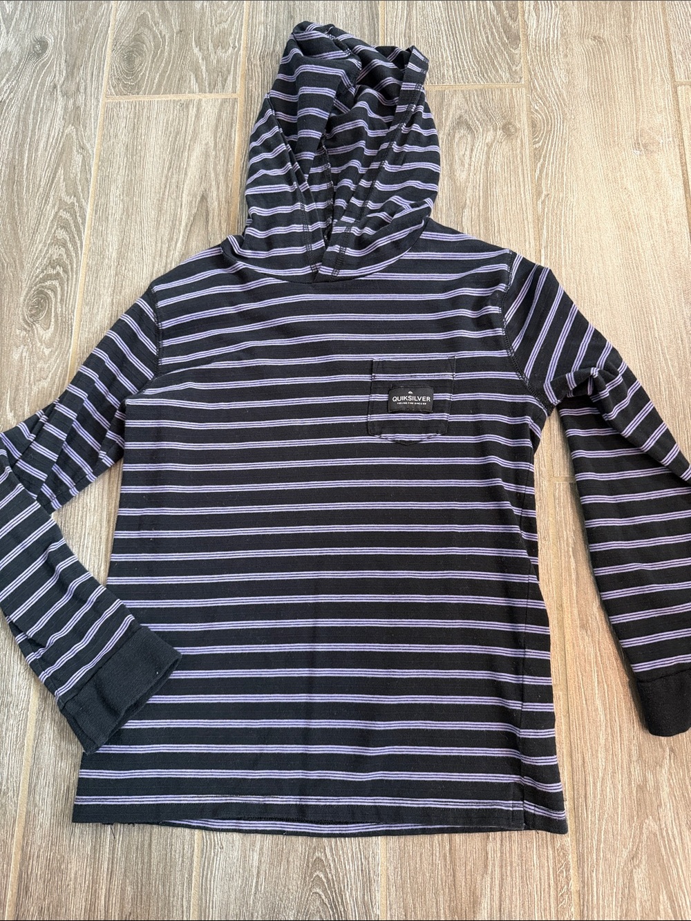 Quiksilver Boys Navy and Lavender Striped Hooded pocket Knit Top size medium
